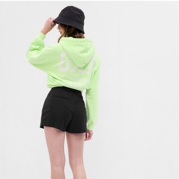 NWT! GAP Black Linen Pleated Shorts - Size 12🩵 - Picture 3 of 5